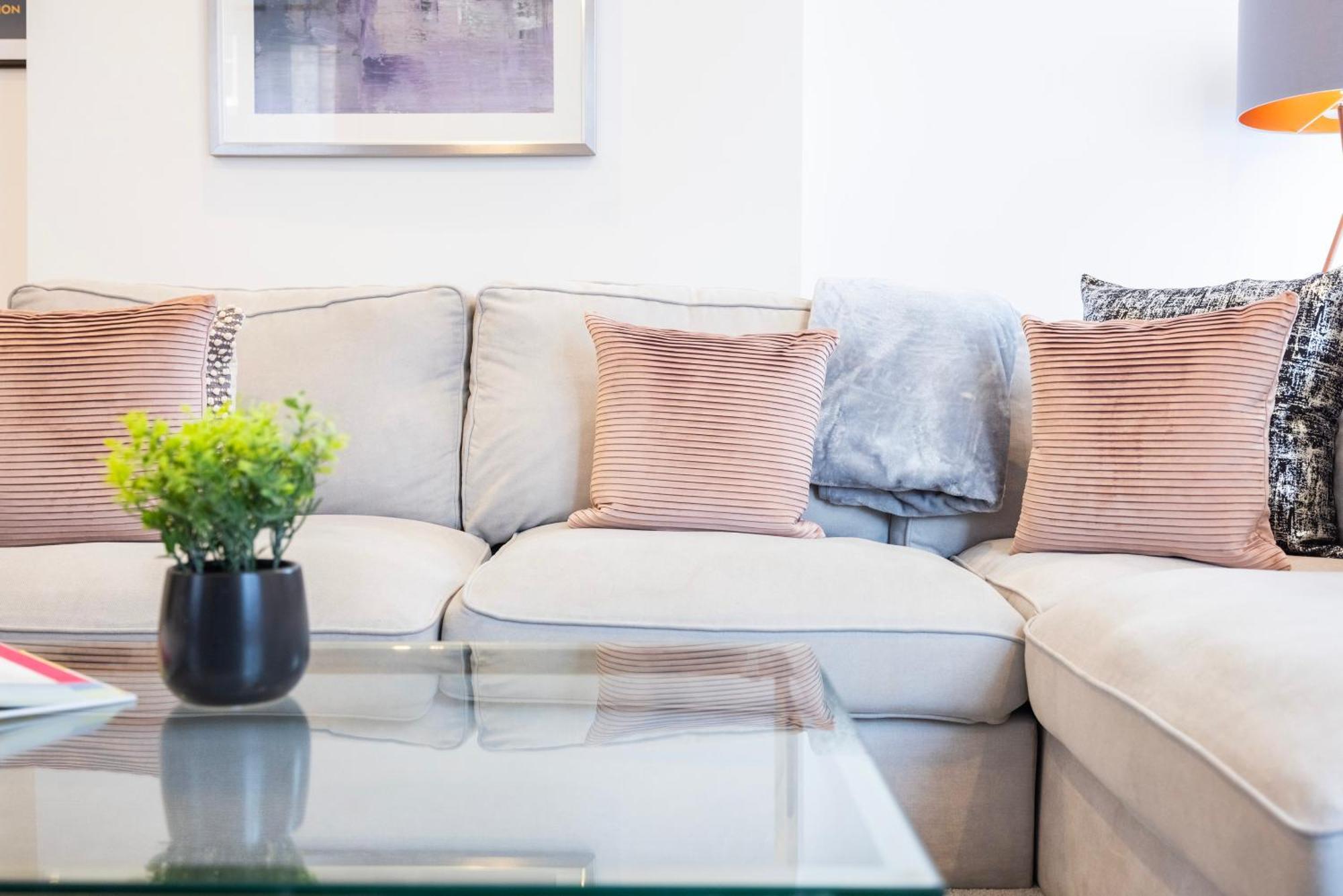 Block Of Apartments In Croydon ,Long Stays , Weekly & Monthly Offers , Contractors , Relocations , Leisure & Family Stays Luaran gambar